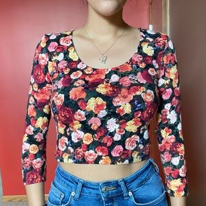 🌻3/$20🌻 Floral crop top